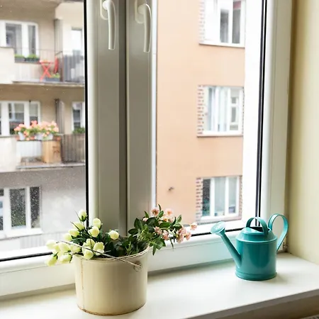 アパート Homely 4 Bedroom - Old Town - By Upstairs クラクフ